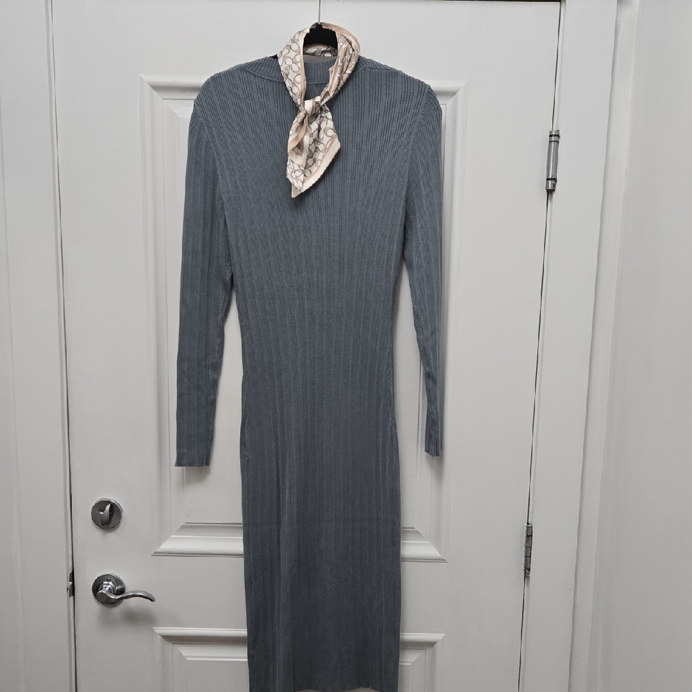 RW&Co Viscos Nylon Blended Textured Fabric Creates A Lovely Scooped Neck Maxi.